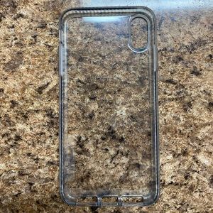 iPhone XS Max transparent case